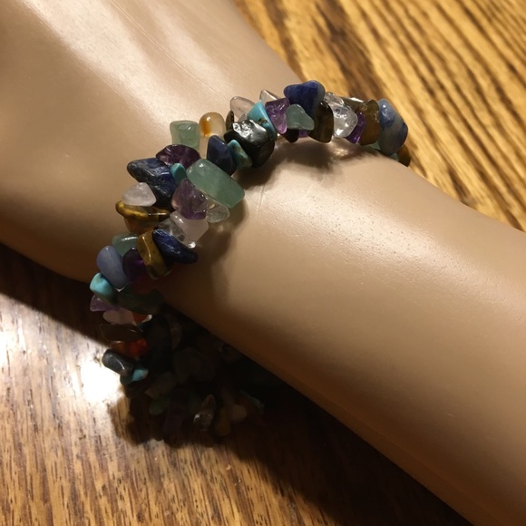 semi-precious stones strength bracelet - Picture 2 of 4